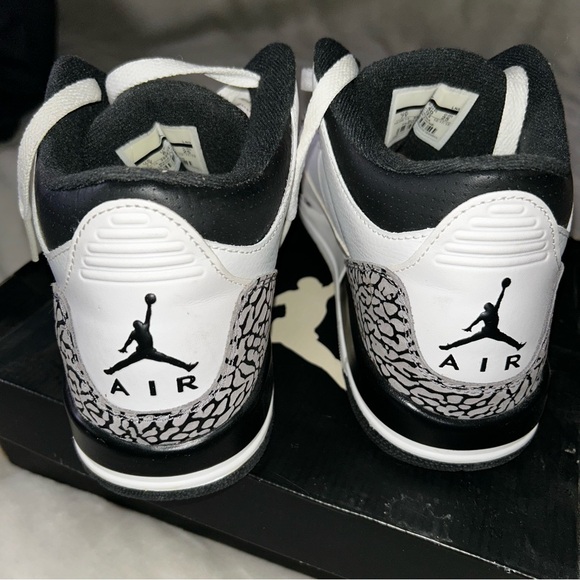 Air Jordan 3 Retro Infrared 23 GS  7Y/ Women’s 8.5/398614-123 - Picture 8 of 15